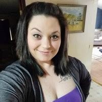 Muskegon hispanic single women